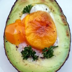 A picture of Avocado And Egg.