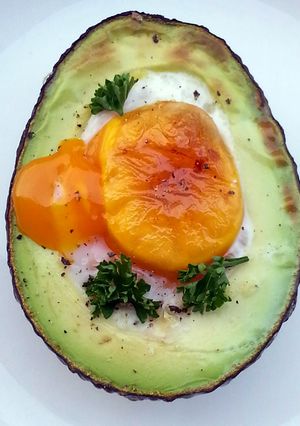 A picture of Avocado And Egg.