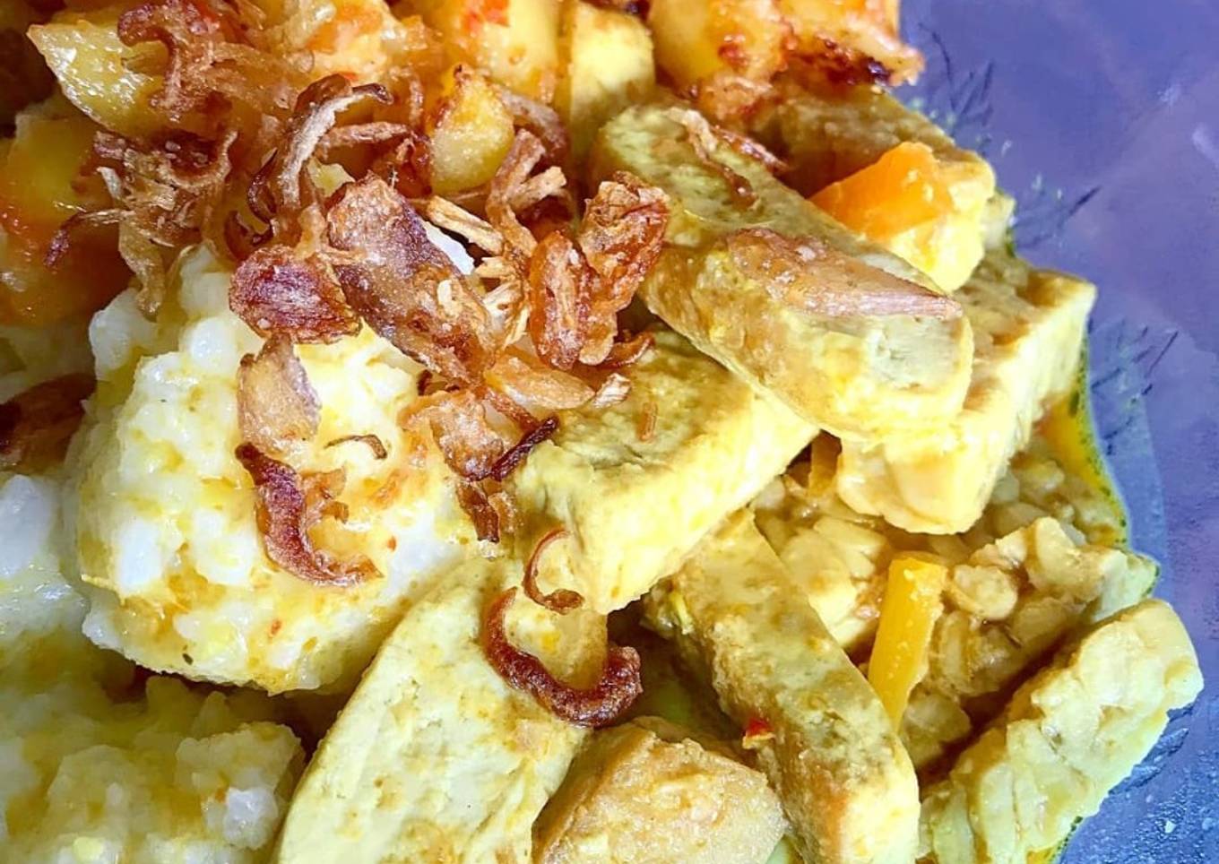 Lontong Sayur + Sambal Goreng Kentang