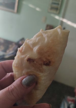 Una foto de Empanadas veganas de queso y longaniza (🌱)