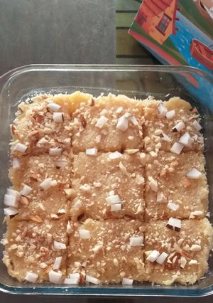 A picture of Coconut halwa.