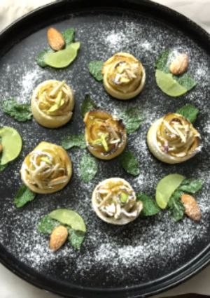 A picture of Amla Roses.