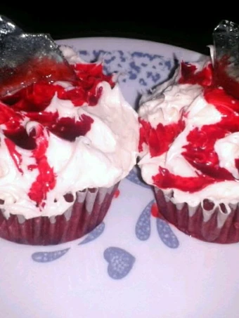 Easy Steps to Prepare Recipe broken glass cupcakes that is Delicious, Can Spoil the Tongue}