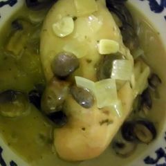 A picture of Mushroom ranch chicken.