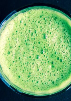 A picture of Pineapple & Cucumber Juice.