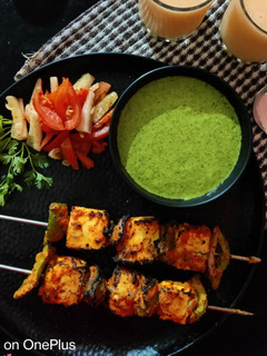 ડ્રાય પનીર ટિક્કા (Dry Paneer Tikka Recipe in Gujarati) રેસીપી મુખ્ય ફોટો