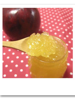 A picture of Apple & Lemon Jam.