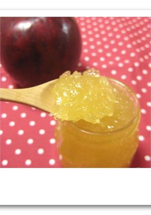 A picture of Apple & Lemon Jam.