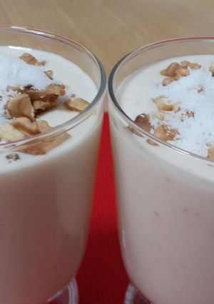 Foto principal de Batido de plátano, y coco