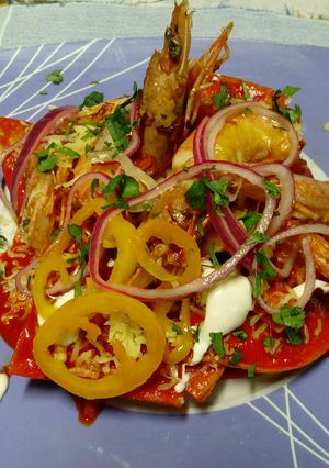 Una foto de Chilaquiles Mayas con Camarones