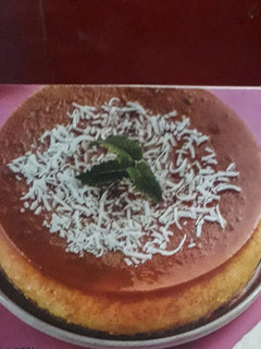 Una foto de Flan cremoso de coco