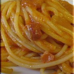 Spaghetti al'Amatriciana A picture of Spaghetti al'Amatriciana.