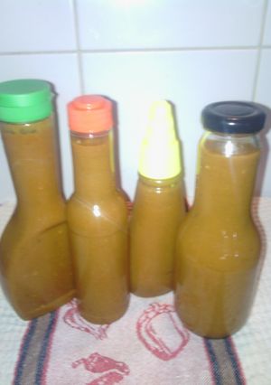 A picture of Red Hot Sauce.