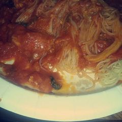 A picture of College chicken pasta.