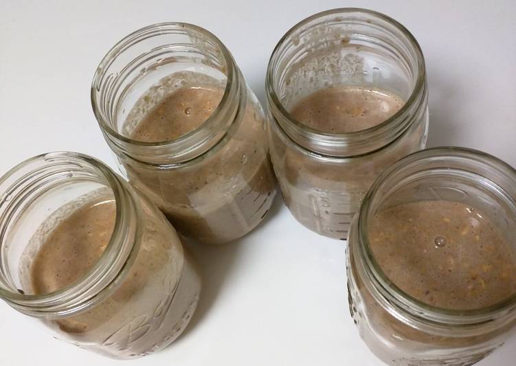 Simple Way to Prepare Homemade Peanut Butter and Banana Overnight Oats (Vegan and Gluten-Free)