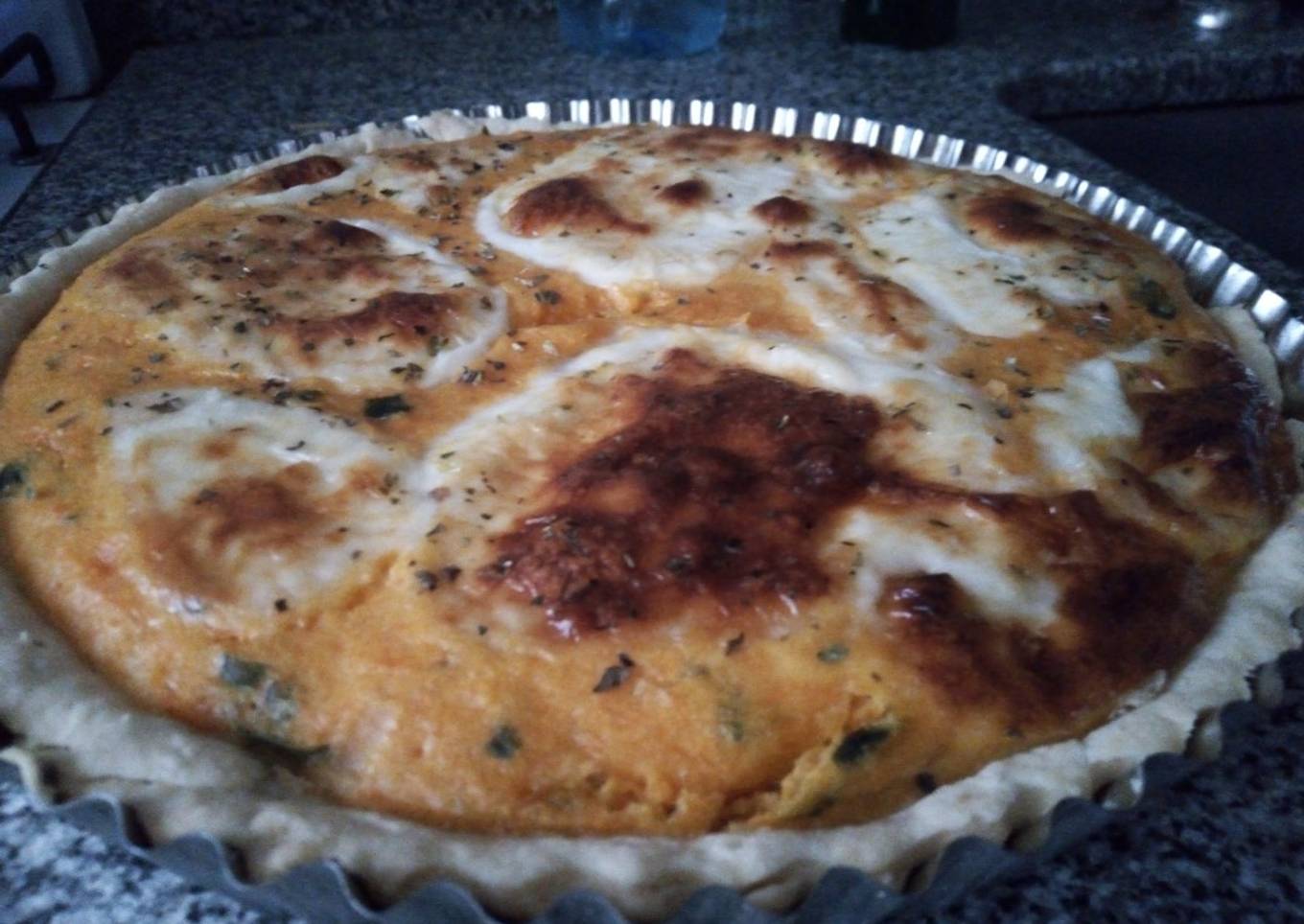 Tarta de calabaza, choclo y verduras