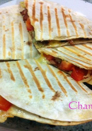 A picture of Super Easy Chorizo Quesadilla.
