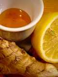 Lemon Ginger Honey Tea (for A Cold)