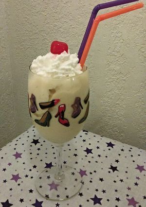 A picture of 🎊Fuzzy Naval Shake🎉.