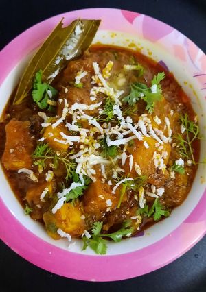 ઢાબા સ્ટાઈલ બટર પનીર મસાલા (Dhaba Style Butter Paneer Masala Recipe In Gujarati) રેસીપી મુખ્ય ફોટો