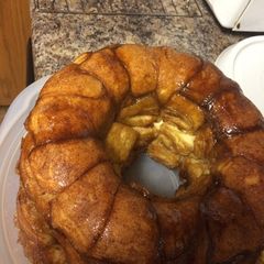 A picture of Monkey Bread.