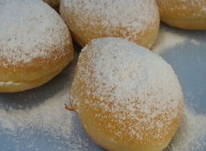 Foto resep Bomboloni kosongan gula bubuk
