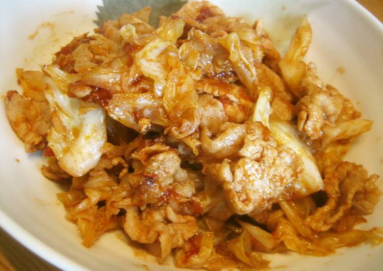 Tasty And Delicious of Stir Fried Cabbage and Pork with Tomato Sauce