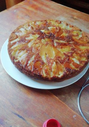 Una foto de Torta de manzana invertida 😊