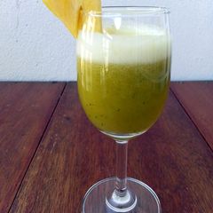 Pineapple And Cucumber Juice With Apple and Lemon A picture of Pineapple And Cucumber Juice With Apple and Lemon.