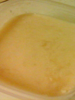 A picture of Easy coconut cream concentrate makes 121g.