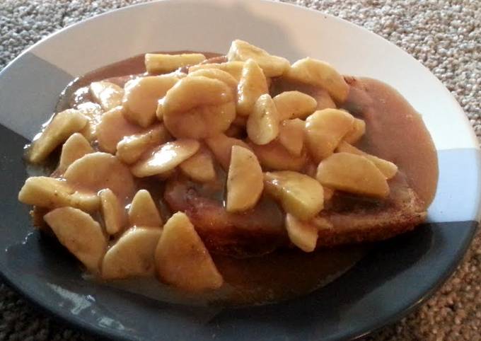 French toast that goes bananas