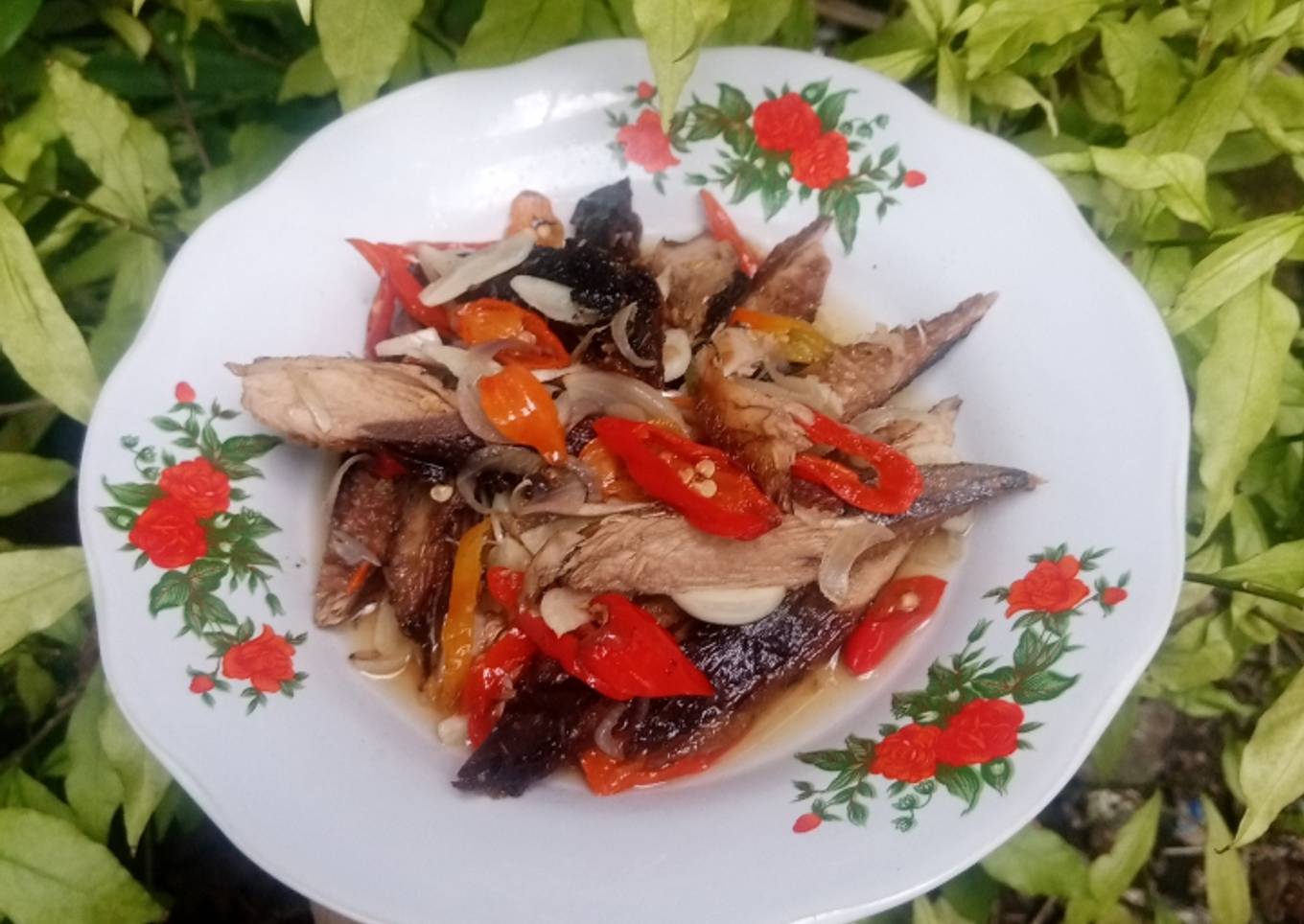 Tumis ikan tongkol