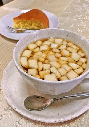 A picture of Instant Apple Tea.