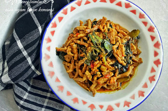 Cara Bikin Oseng bumbu usus ayam tempe kemangi Ekonomis