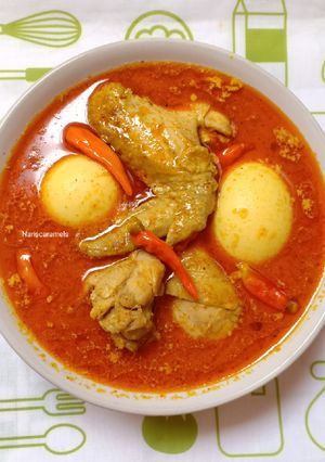 Foto resep Gulai Ayam dan Telur bumbu instant Indofood