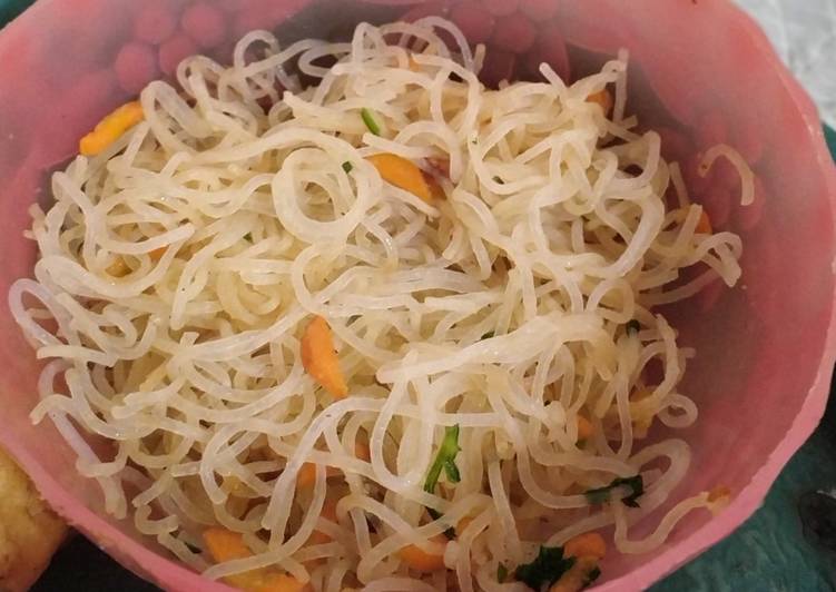 Bagaimana meracik Mie bihun wortel yang mudah