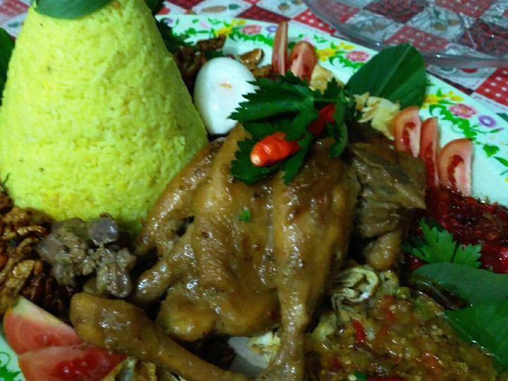 Bagaimana Menyiapkan Ingkung Ayam Kampung Menu Enak