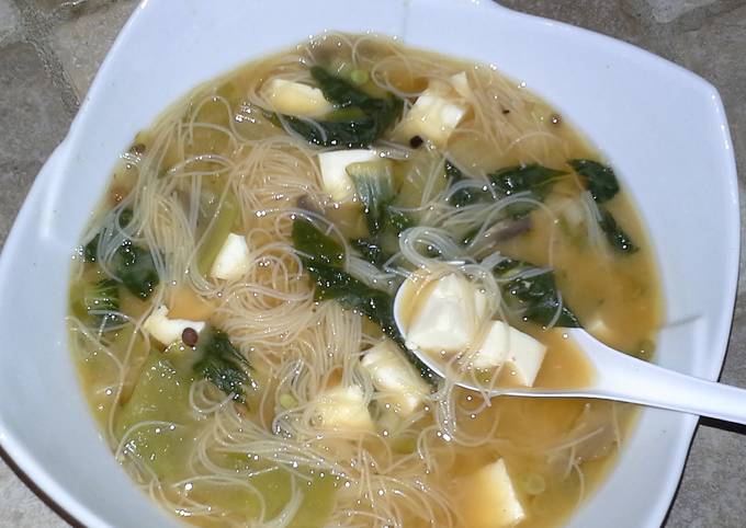 Steps to Make Quick Astragal &amp; Miso Soup