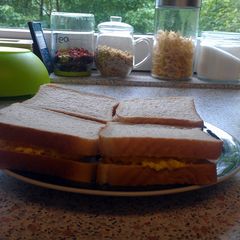 A picture of Simple Egg Salad Sandwitch.