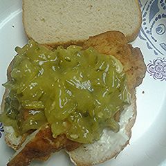 A picture of Dill pickle chicken sandwiches.