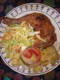 Pata y muslo con papas