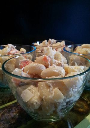 A picture of AMIEs Chicken MACARONI Salad.
