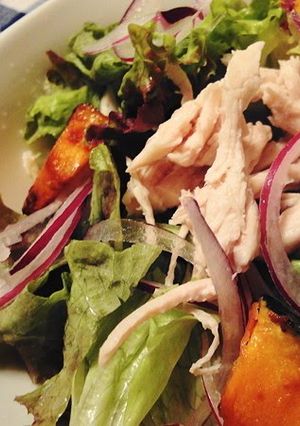 A picture of Kabocha and Steamed Chicken Salad.