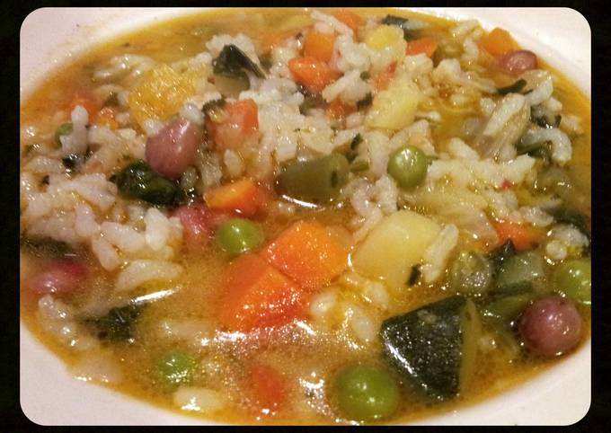 Recipe of Any-night-of-the-week AMIEs VEGETABLE SOUP with RICE
"MINESTRONE alla MILANESE"