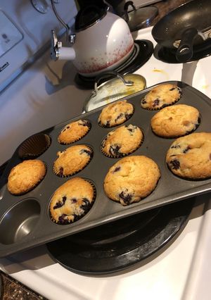 A picture of The yummiest blueberry muffins!!!!!!!.