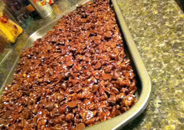 Step-by-Step Guide to Prepare Any-night-of-the-week Eisha&#39;s Super Easy Triple Chocolate Rice Crispy Treats