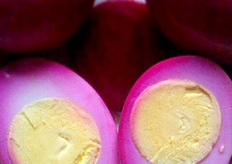 Pickled Red Beet Eggs
(PA Dutch)