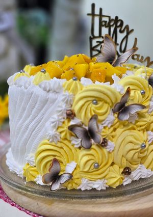صورة لوصفة كيكة مانجو بطريقتي 🥭 lassi mango cake