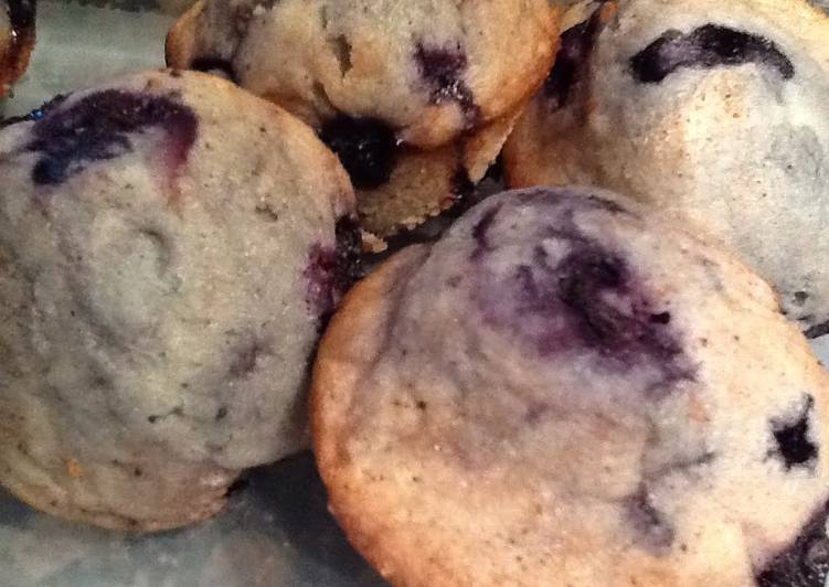 Soft and Fluffy Blueberry Muffins Soft and Fluffy Blueberry Muffins