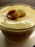 Crema helada de banana con dulce de leche